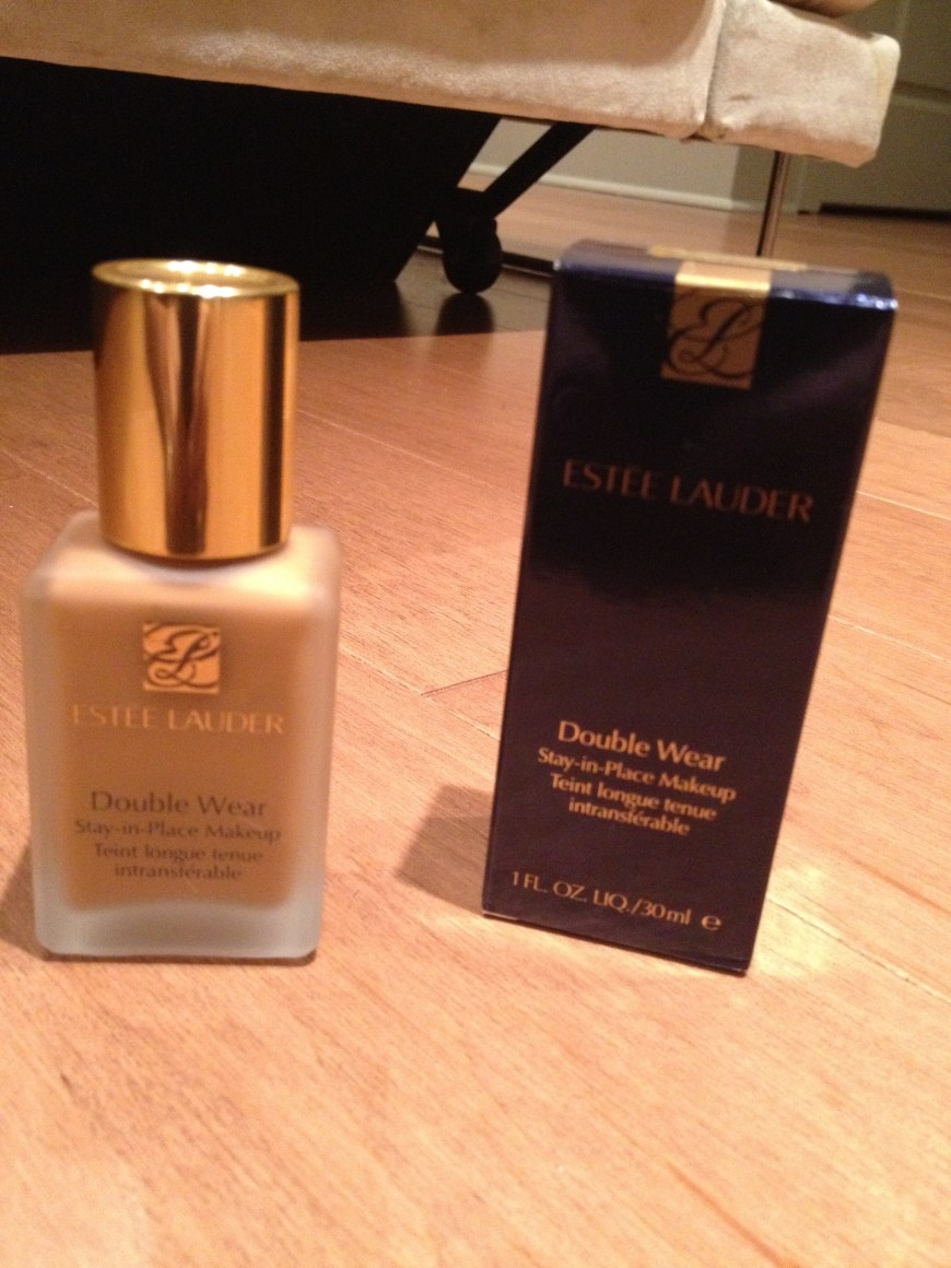 Estée Lauder Double Wear Makeup in Rich Chestnut