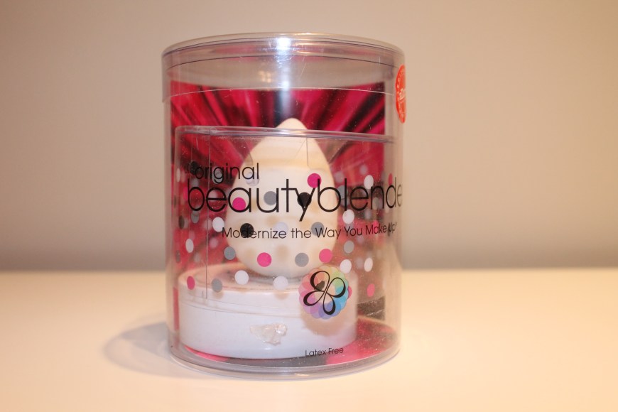 Beauty Blender Pure and Solid cleanser